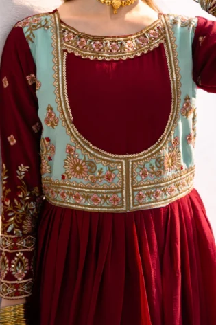 Cropped image 173945733510799 47935435 e574 4f11 ae55 a2e89685d4ee